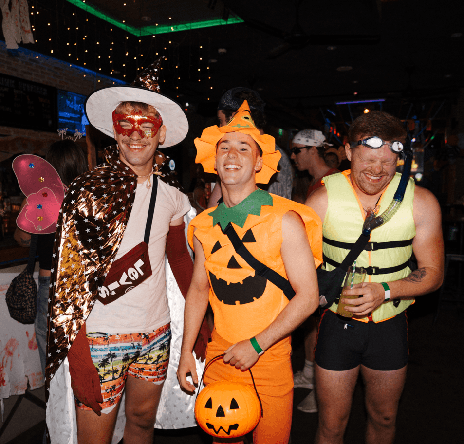 HALLOWEEN PARTY @ MAD MONKEY GILI TRAWANGAN — photo 13