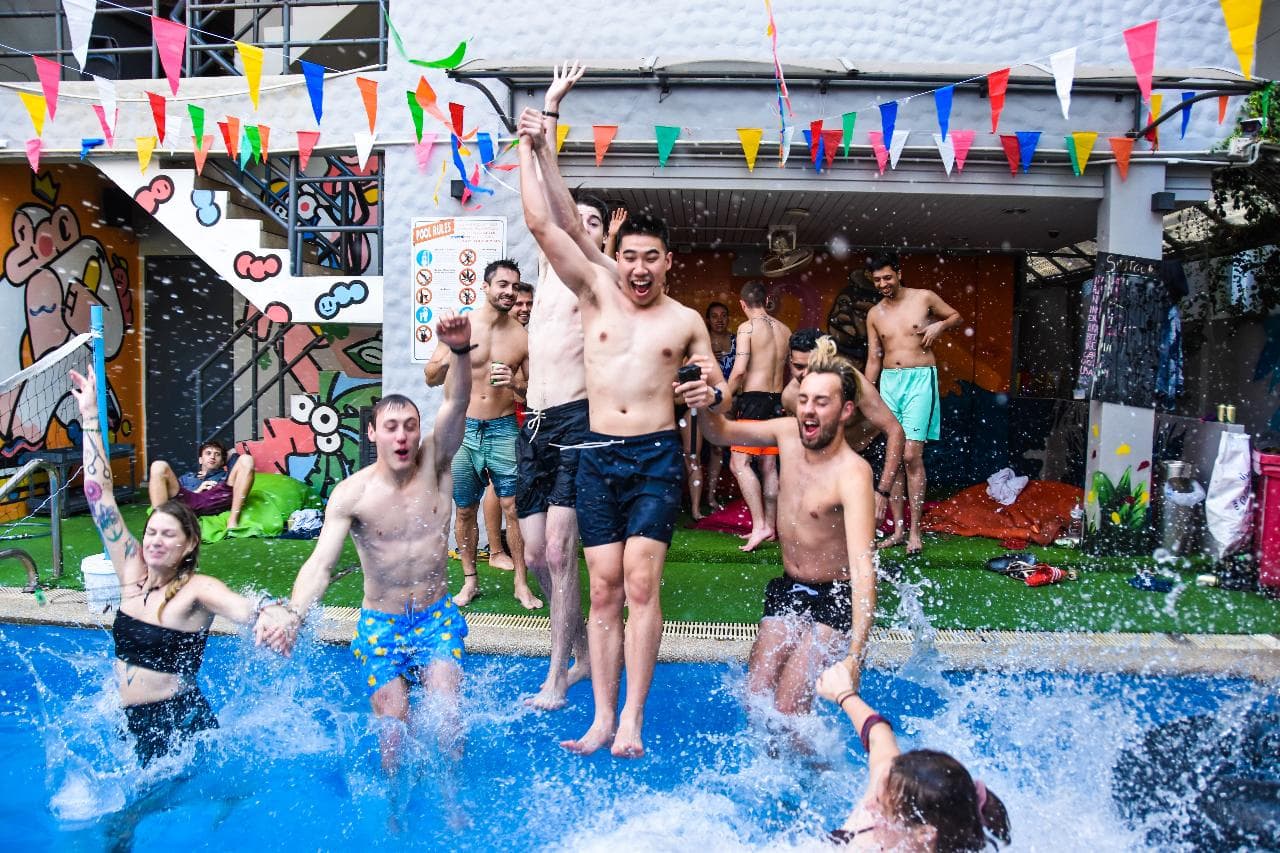 Pool Party & Ladies Night Karaoke — photo 7