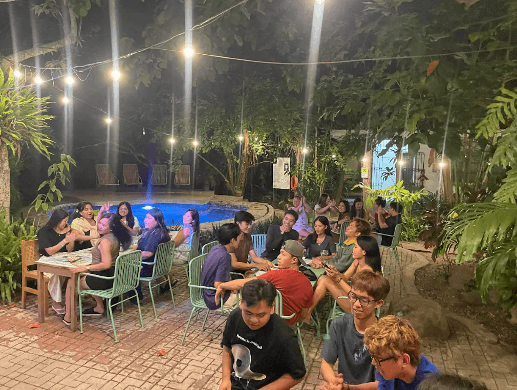 The Meet Up — photo 10
