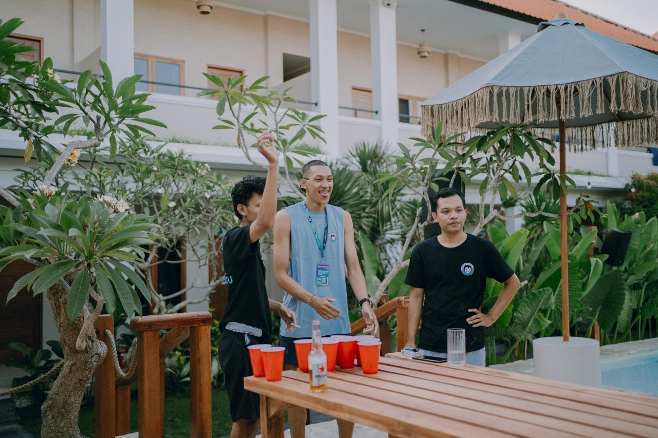 Beer Pong Showdown for Charity — photo 3