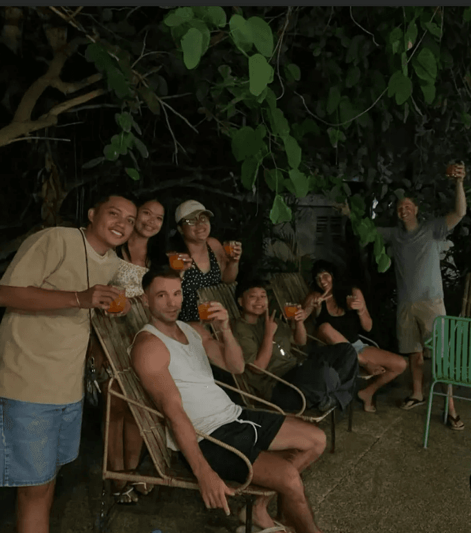 The Meet Up — photo 6